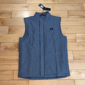 NWT Travis Mathew Men’s Heated Negotiations Vest In Heather Grey Size Large